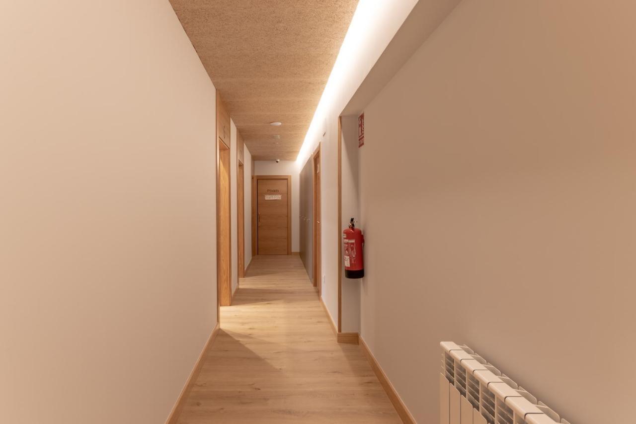 Eightrooms La Rioja Pension โลโกรโญ ภายนอก รูปภาพ